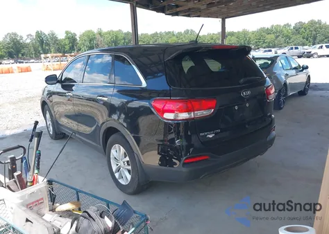 2017 Kia Sorento 2.4L L z USA, uszkodzony, nr VIN 5XYPG4A32HG190562
